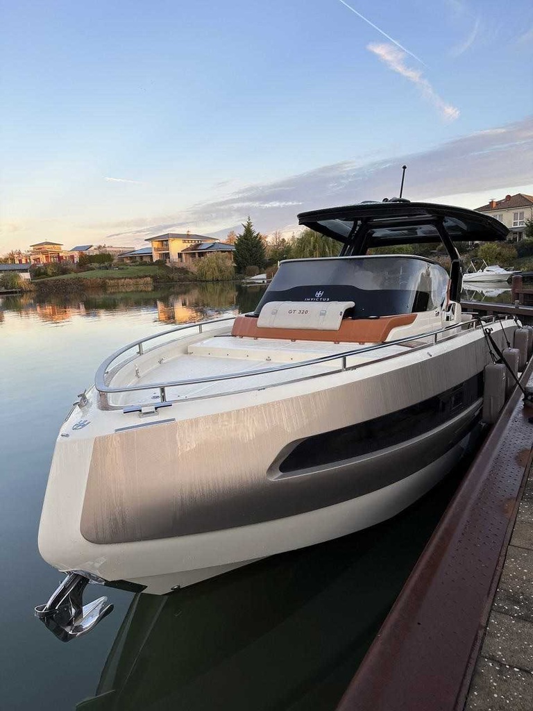 INVICTUS GT320
