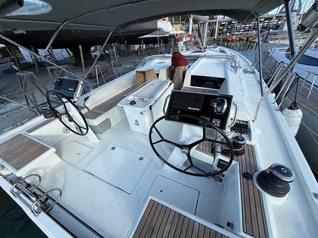 BENETEAU OCEANIS 51.1