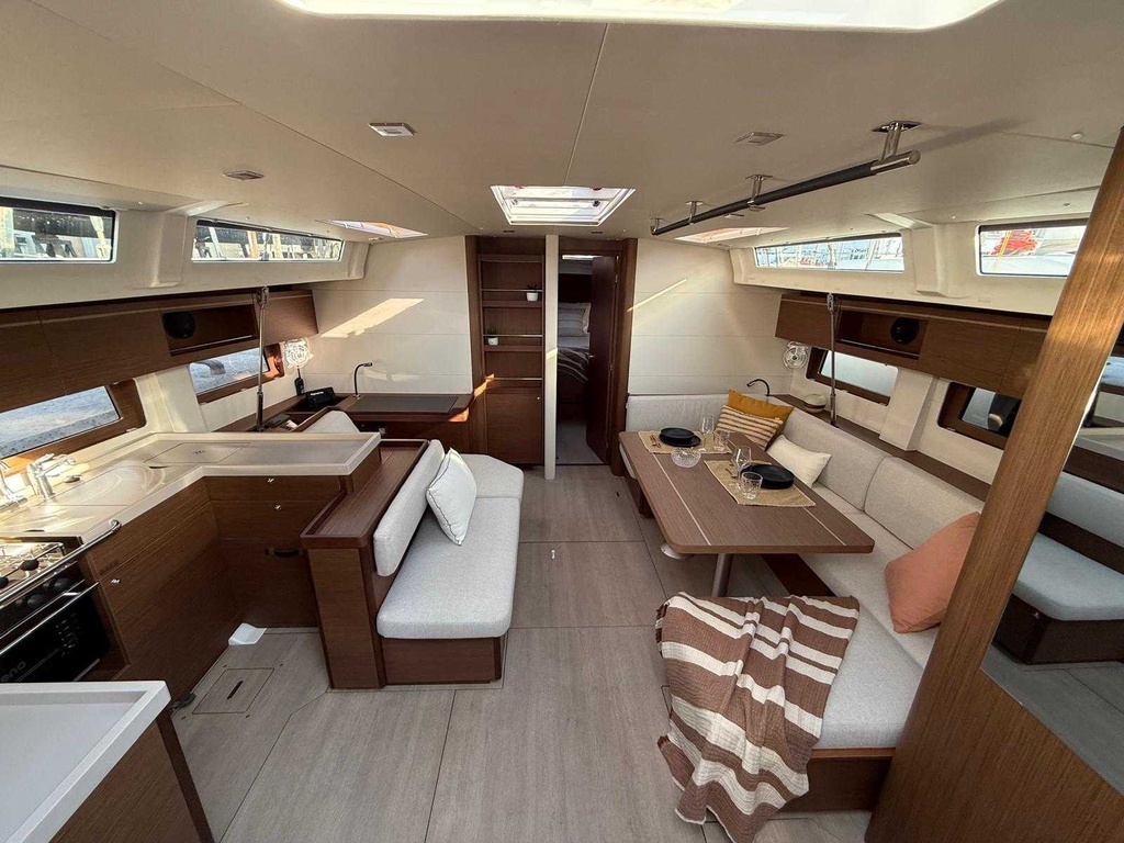 BENETEAU OCEANIS 51.1