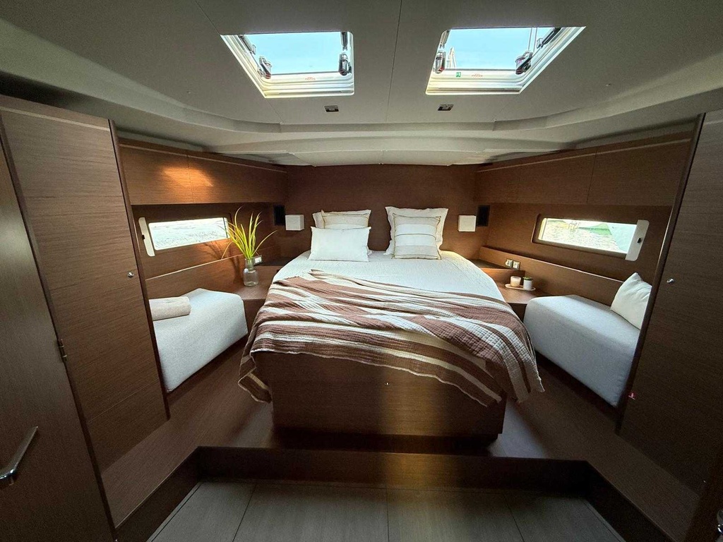 BENETEAU OCEANIS 51.1