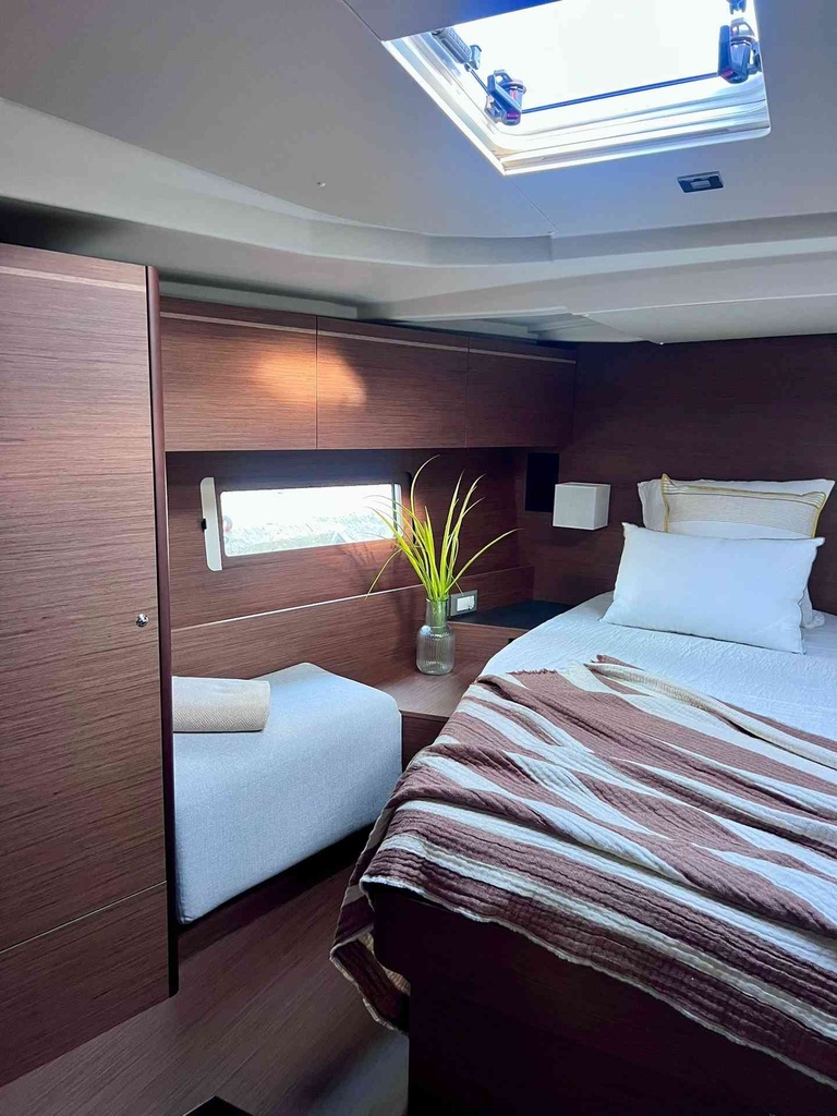 BENETEAU OCEANIS 51.1