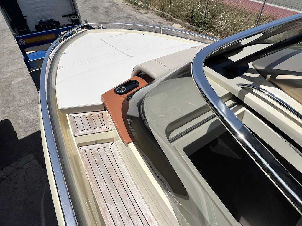 INVICTUS GT320