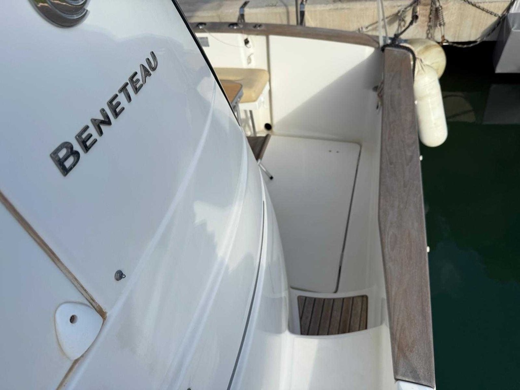 BENETEAU ANTARES 10.80
