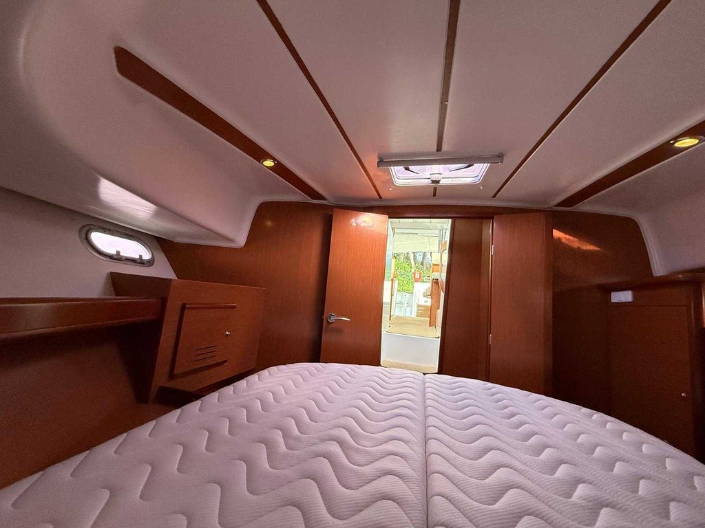 BENETEAU ANTARES 10.80