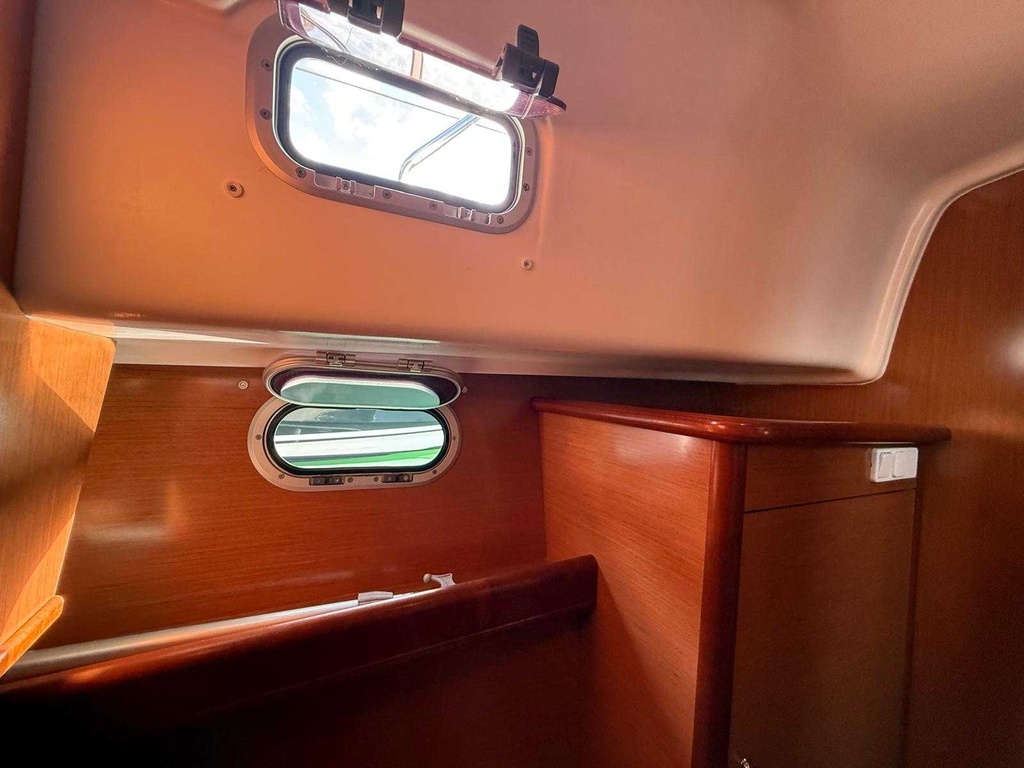 BENETEAU ANTARES 10.80