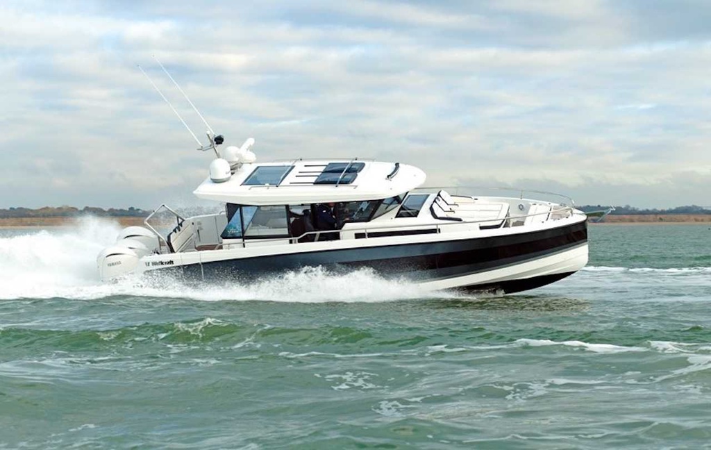 WELLCRAFT 38 EXPLORER