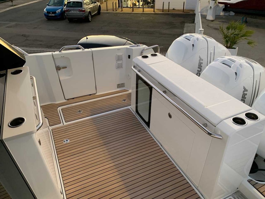 WELLCRAFT 38 EXPLORER