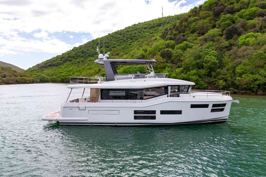 BENETEAU GRAND TRAWLER 62