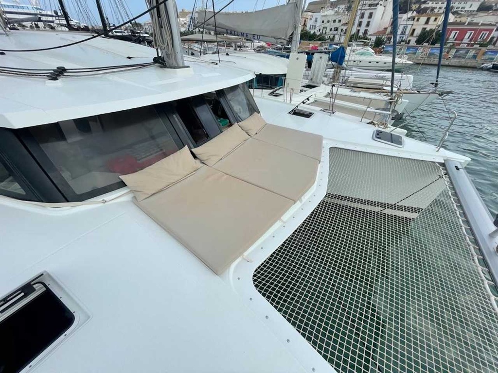 FOUNTAINE PAJOT LUCIA 40