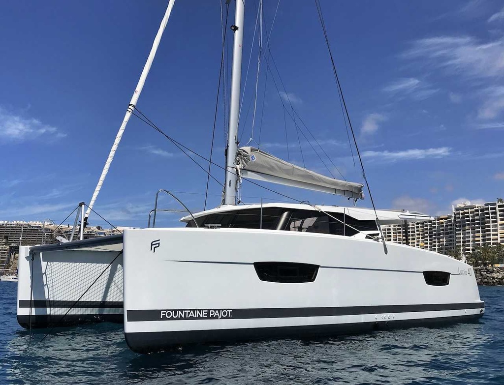 FOUNTAINE PAJOT LUCIA 40