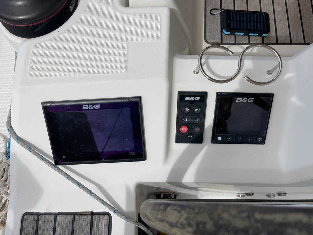 BENETEAU OCEANIS 41.1