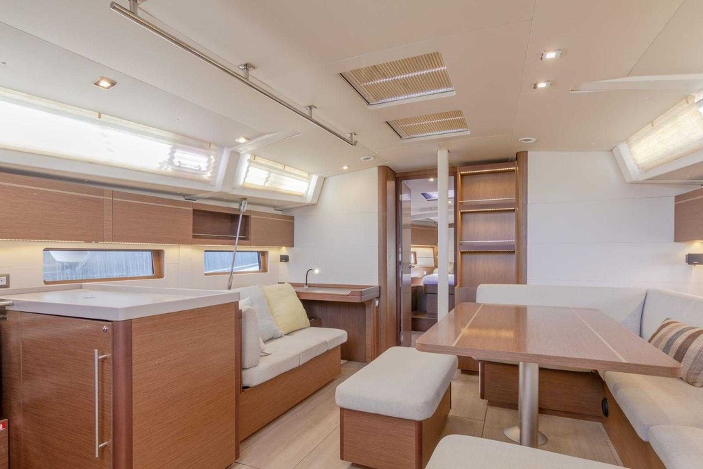 BENETEAU OCEANIS 46.1