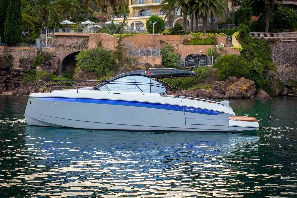 BENETEAU GRAN TURISMO 40 COUPE
