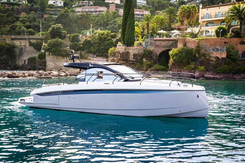 BENETEAU GRAN TURISMO 40 COUPE