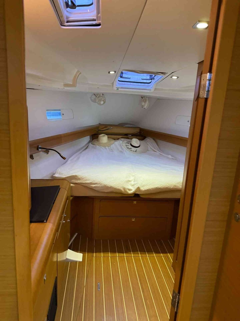 JEANNEAU ODYSSEY 439