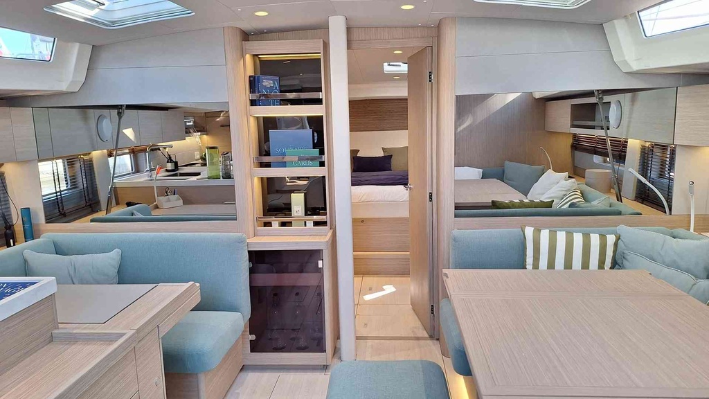 BENETEAU OCEANIS 52