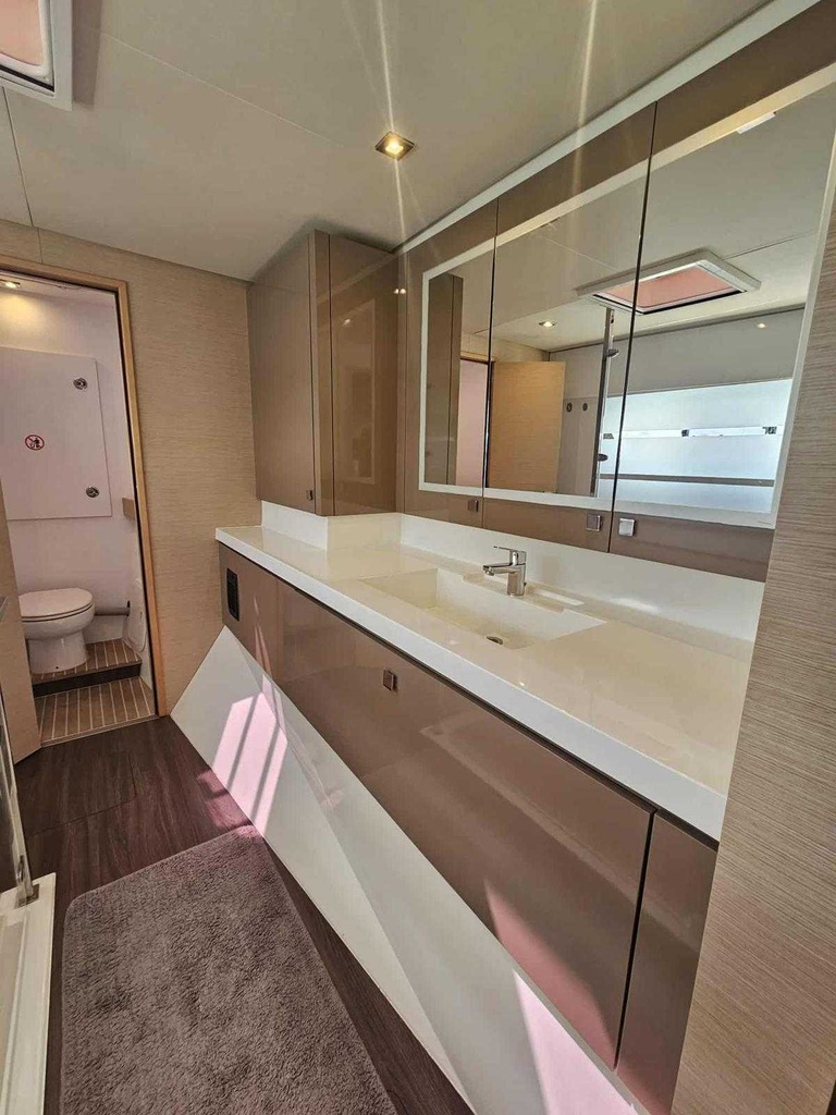 FOUNTAINE PAJOT SAONA 47 