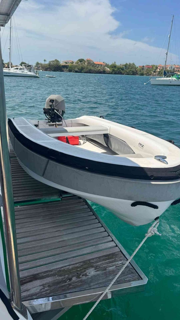 FOUNTAINE PAJOT SAONA 47 