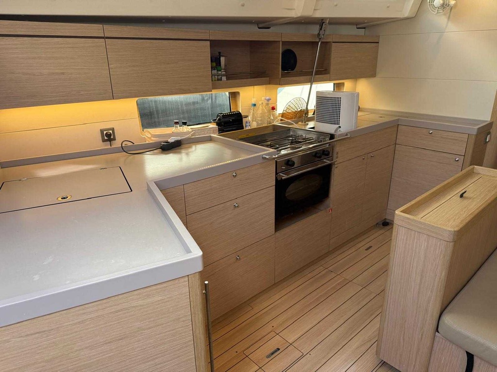 BENETEAU OCEANIS 46.1