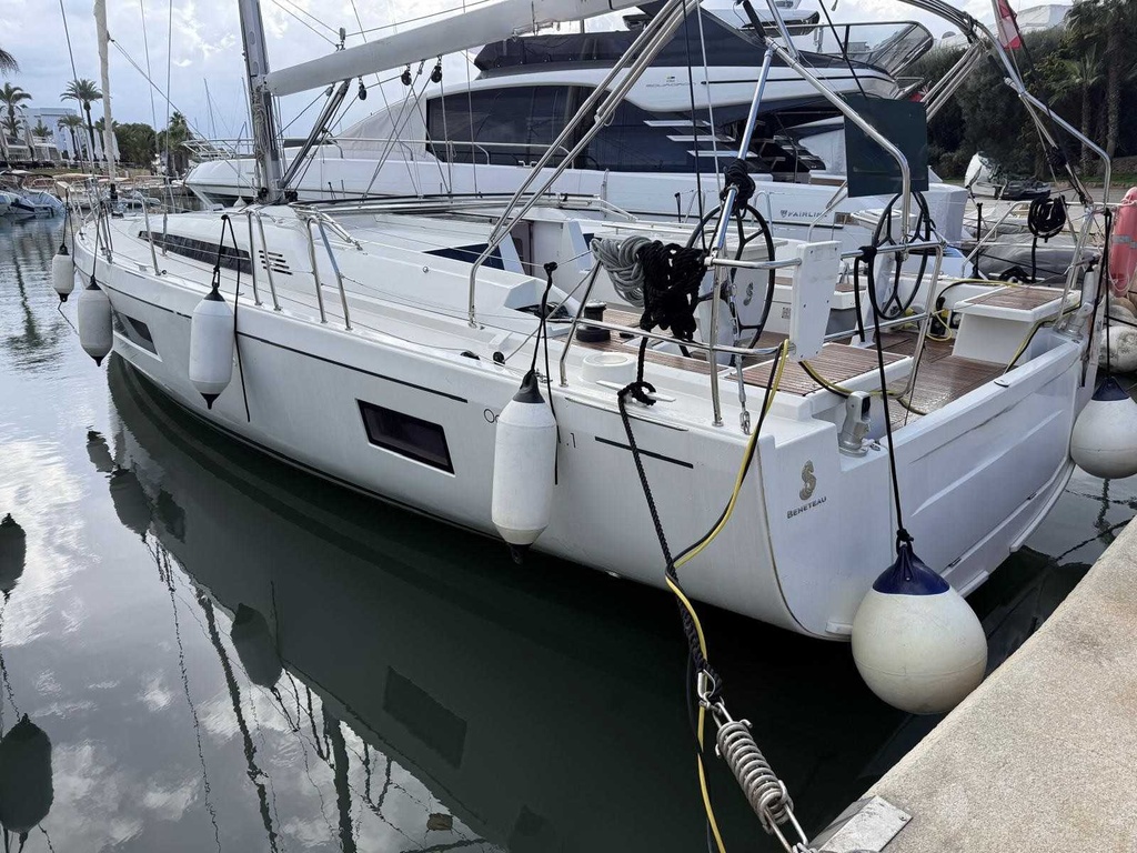 BENETEAU OCEANIS 51.1