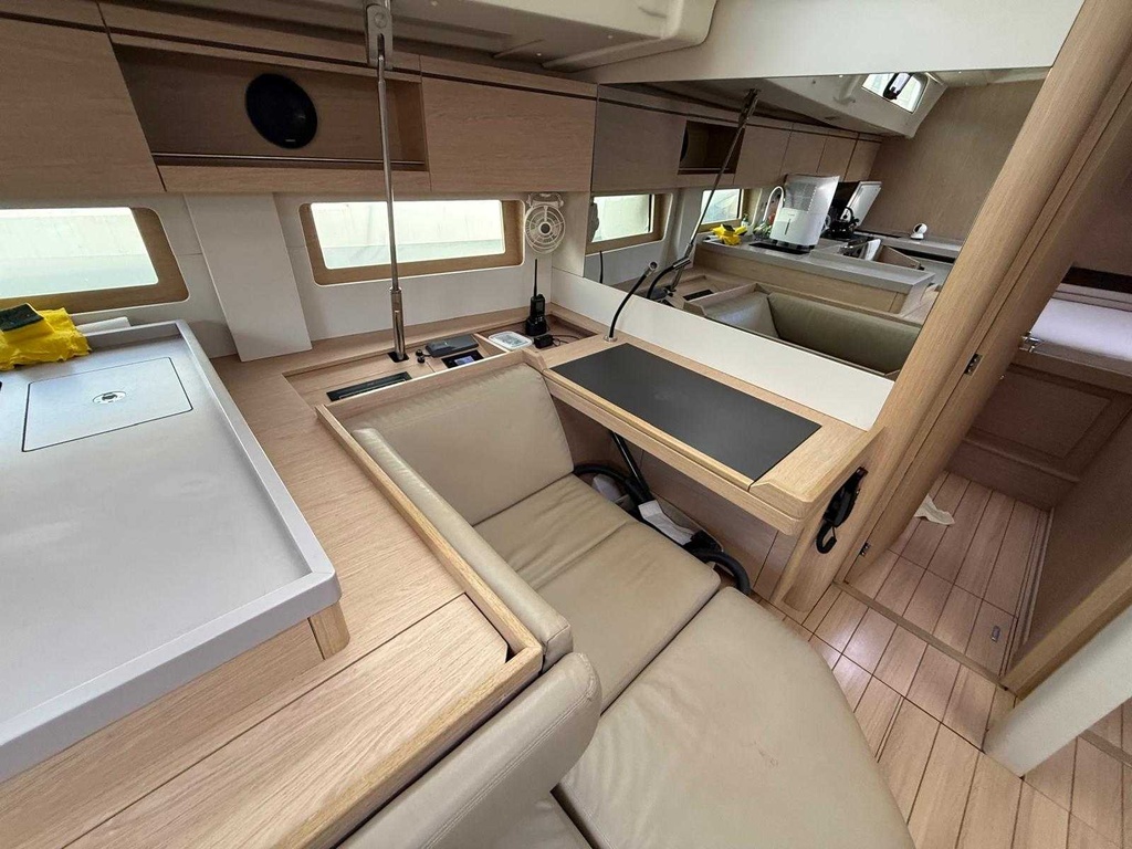 BENETEAU OCEANIS 51.1