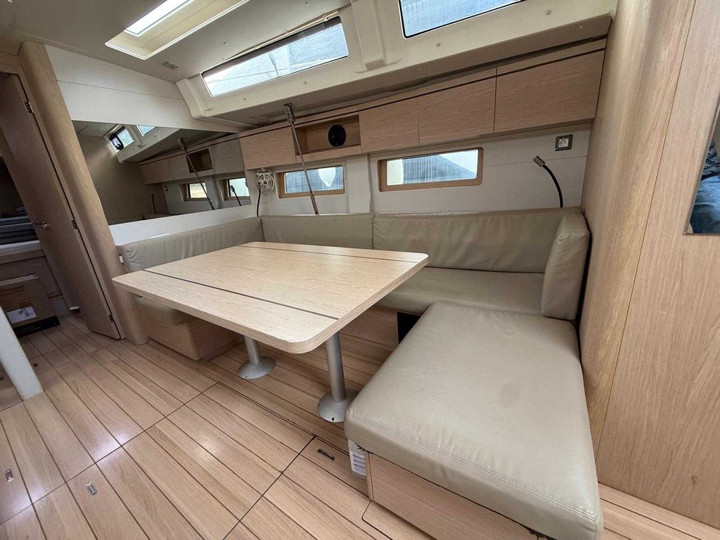 BENETEAU OCEANIS 51.1