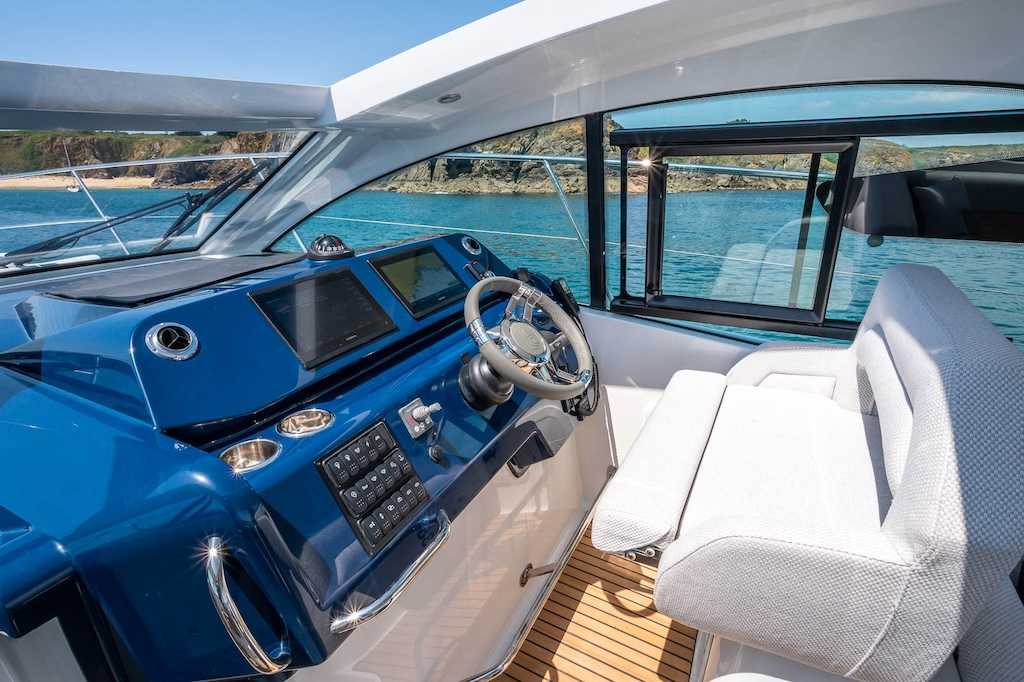 BENETEAU GRAN TURISMO 36