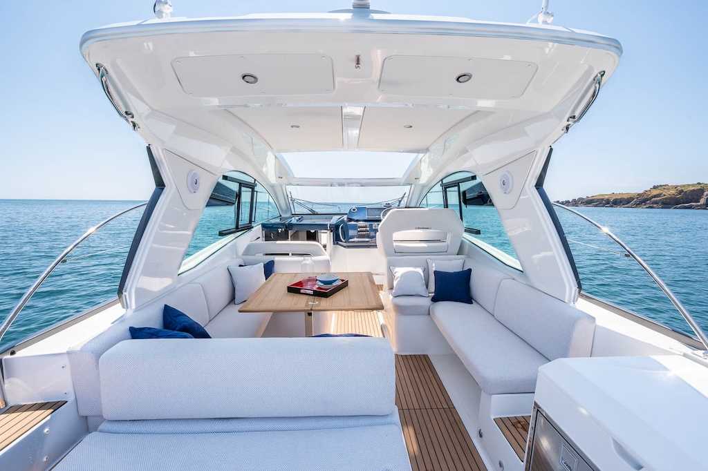 BENETEAU GRAN TURISMO 36