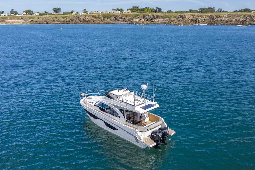 BENETEAU ANTARES 11 FLY