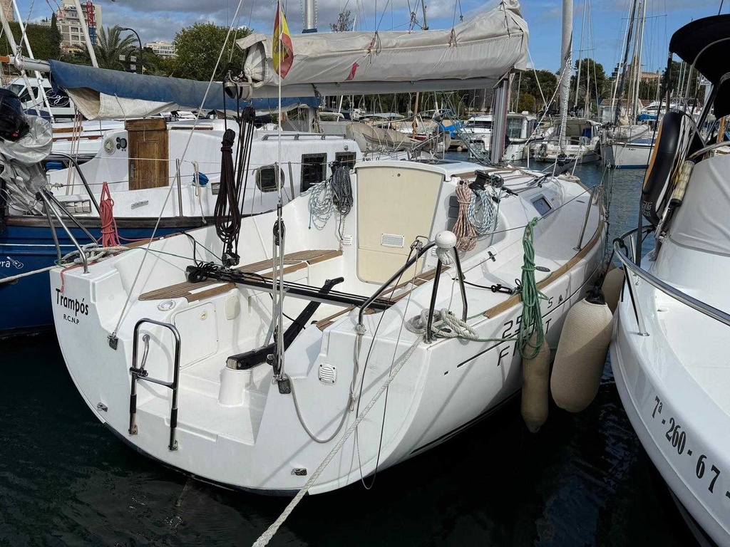 BENETEAU FIRST 25.7