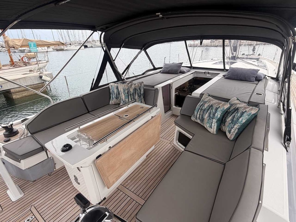 BENETEAU OCEANIS 51.1