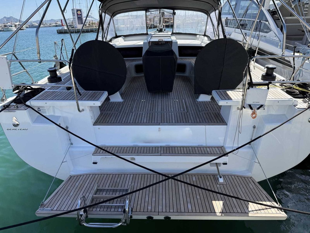 BENETEAU OCEANIS 51.1