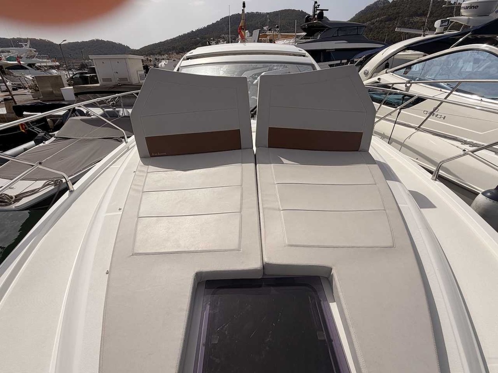 BENETEAU GRAN TURISMO 40