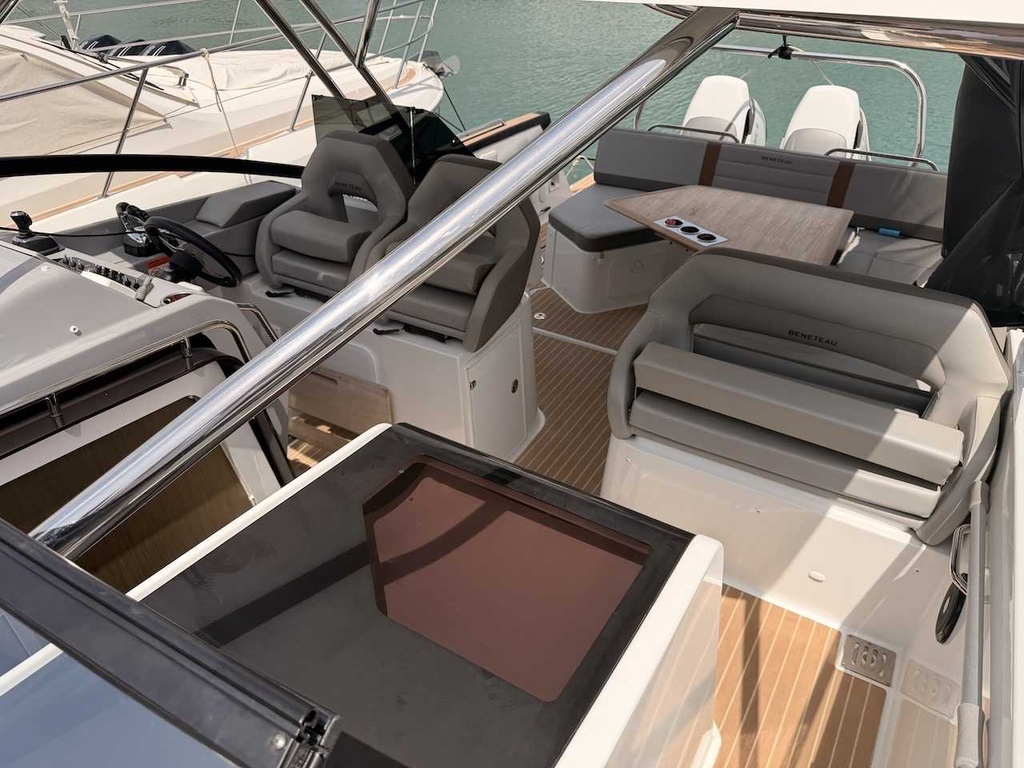 BENETEAU FLYER 10