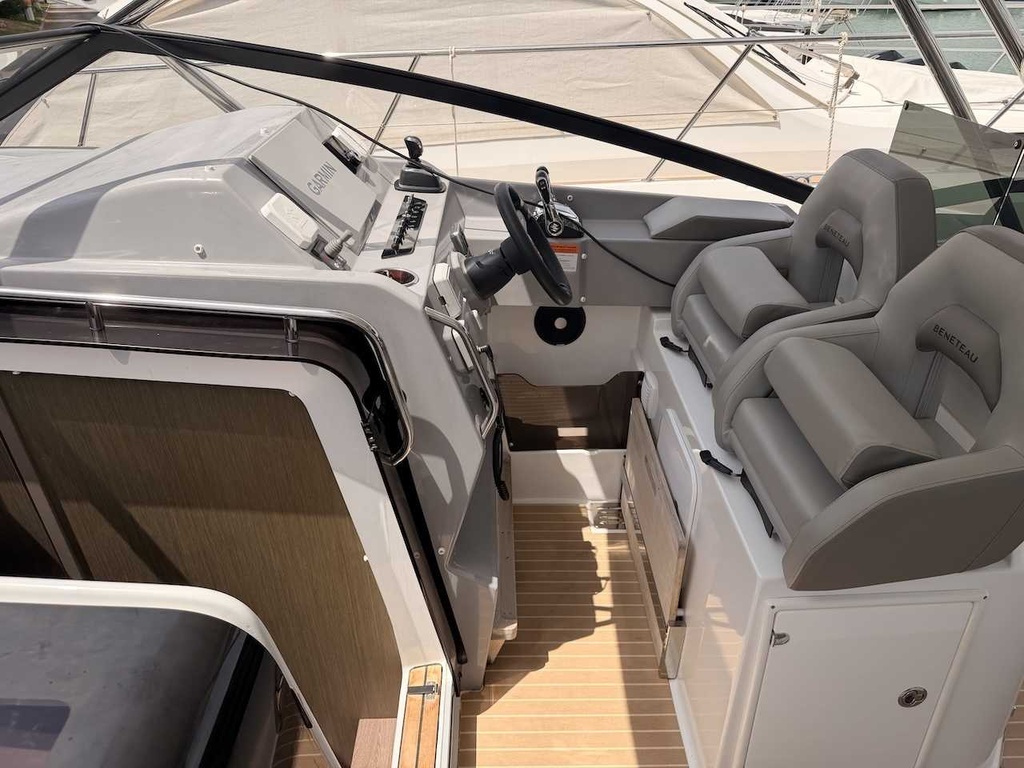 BENETEAU FLYER 10