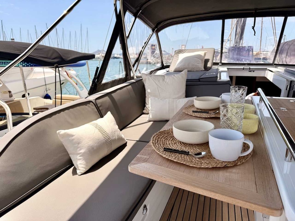BENETEAU OCEANIS 51.1
