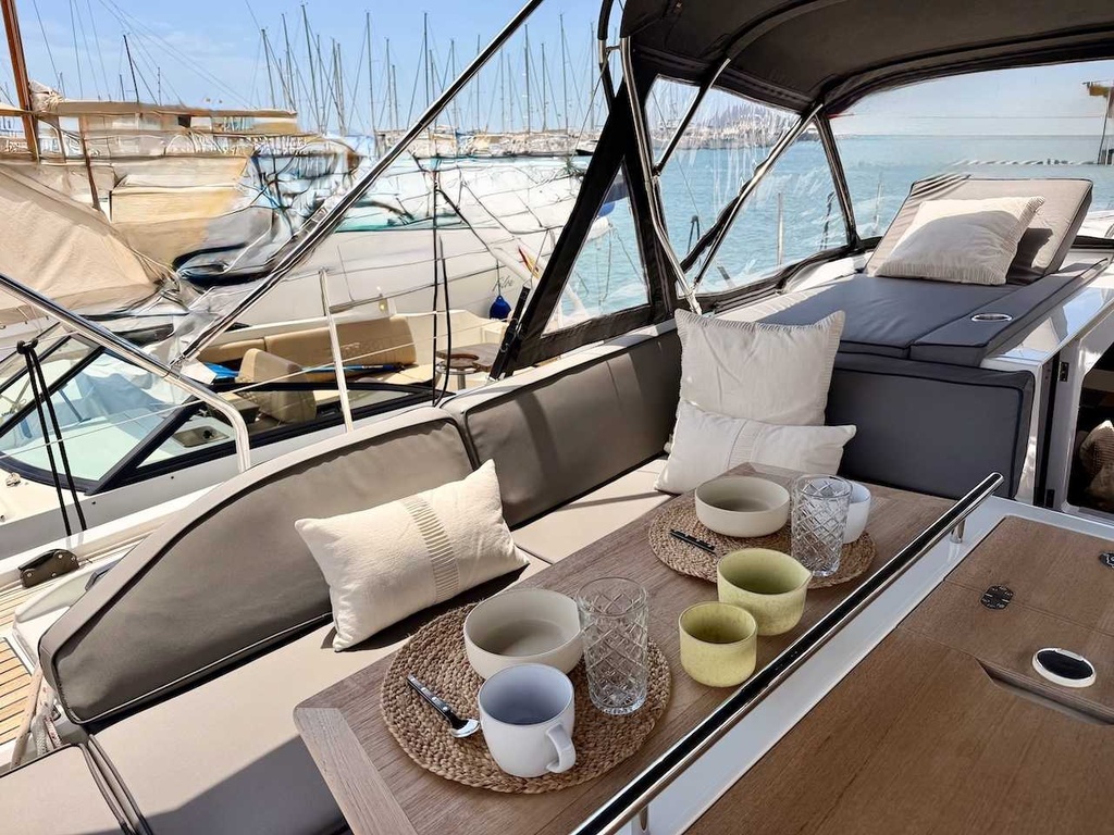 BENETEAU OCEANIS 51.1