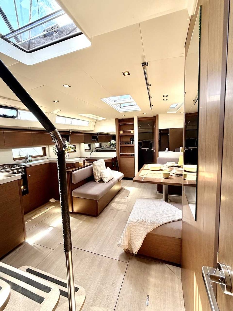 BENETEAU OCEANIS 51.1