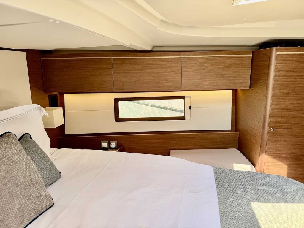 BENETEAU OCEANIS 51.1