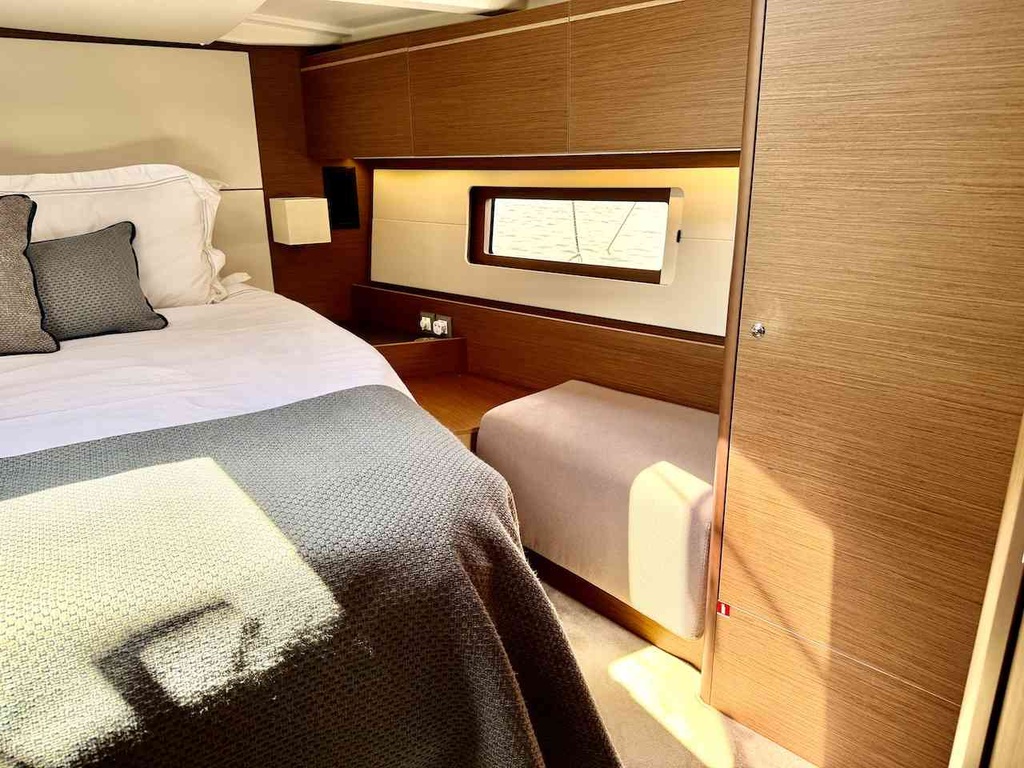 BENETEAU OCEANIS 51.1