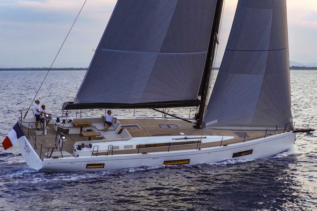 BENETEAU FIRST 60
