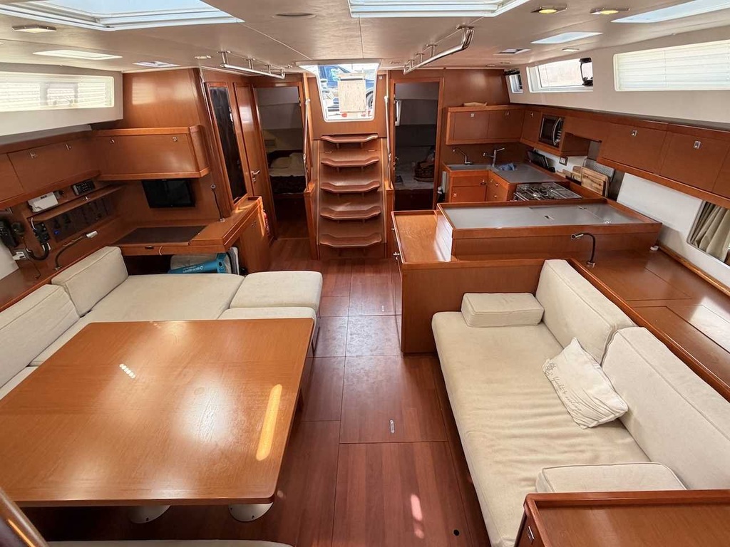 BENETEAU OCEANIS 55