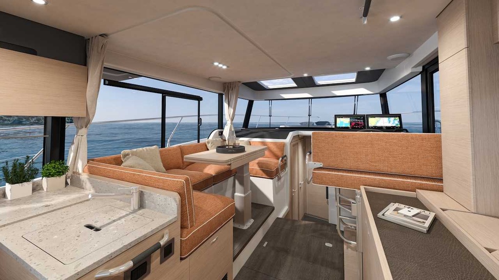 BENETEAU SWIFT TRAWLER 43 FLY