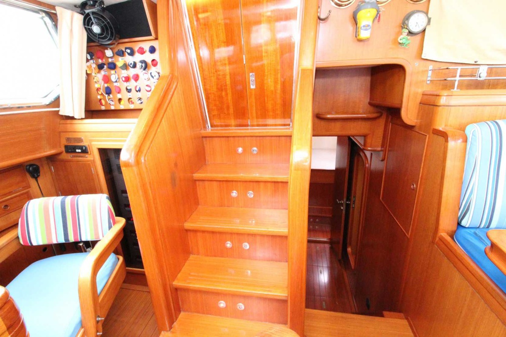 azulyachts-00440-solaris-72-26f