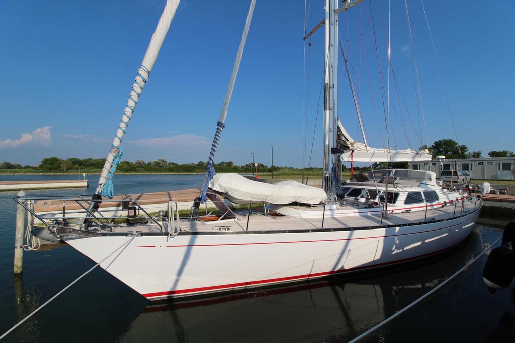 azulyachts-00440-solaris-72-5e2