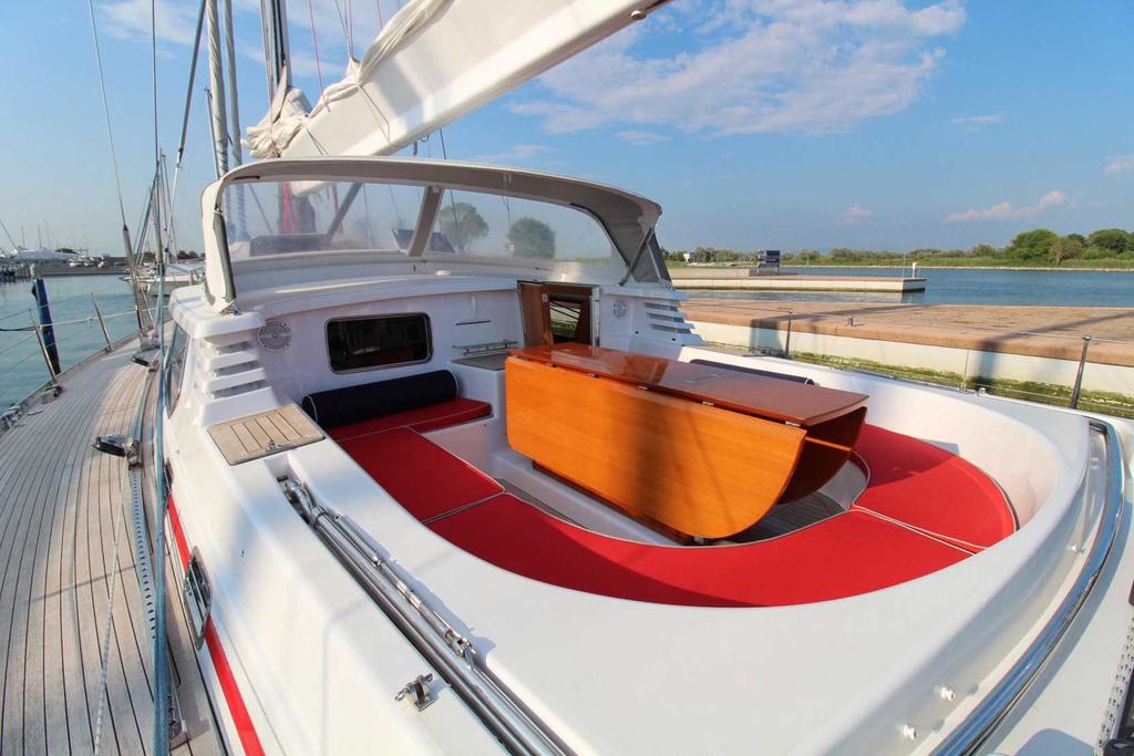 azulyachts-00440-solaris-72-5fb