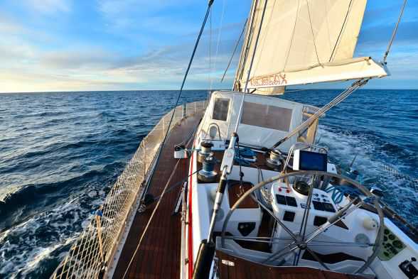 azulyachts-00440-solaris-72-657