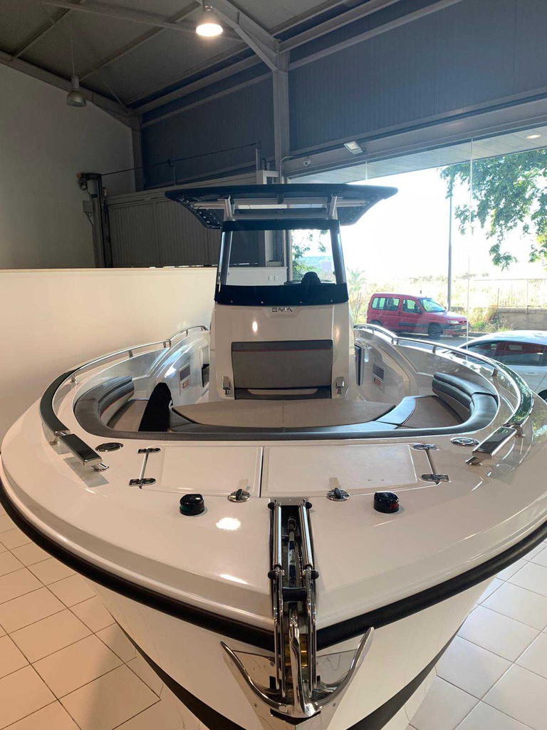 azulyachts-00508-bma-x-266-open-577