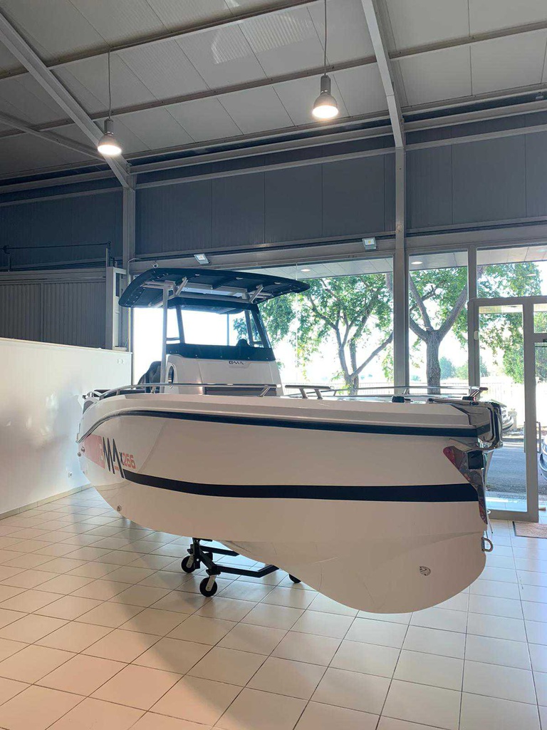 azulyachts-00508-bma-x-266-open-e08