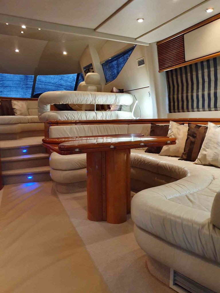 SUNSEEKER MANHATTAN 62